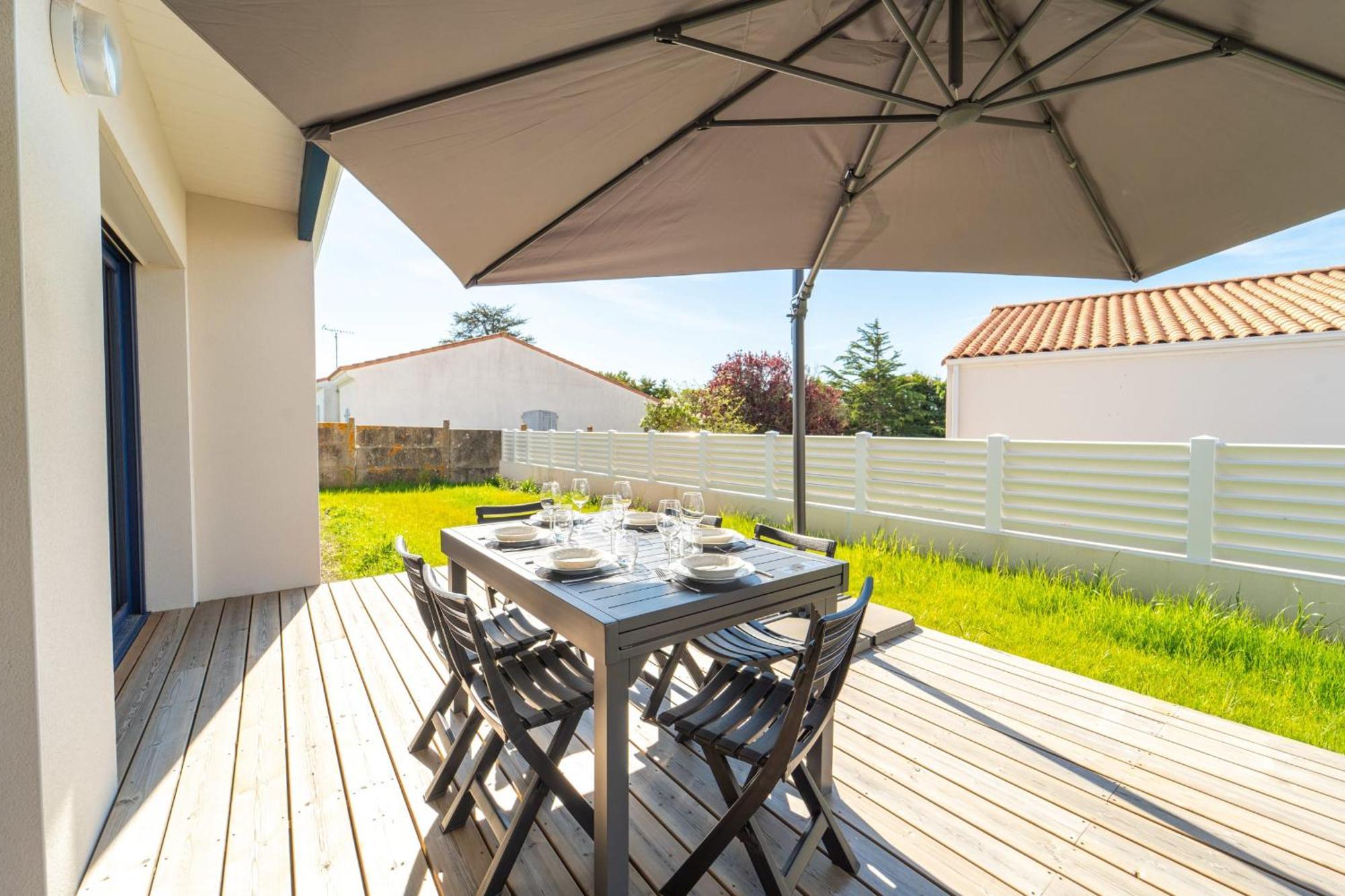 Grande Maison De Famille Avec Jardin En Bord De Mer Villa Les Sables-d'Olonne Exterior photo